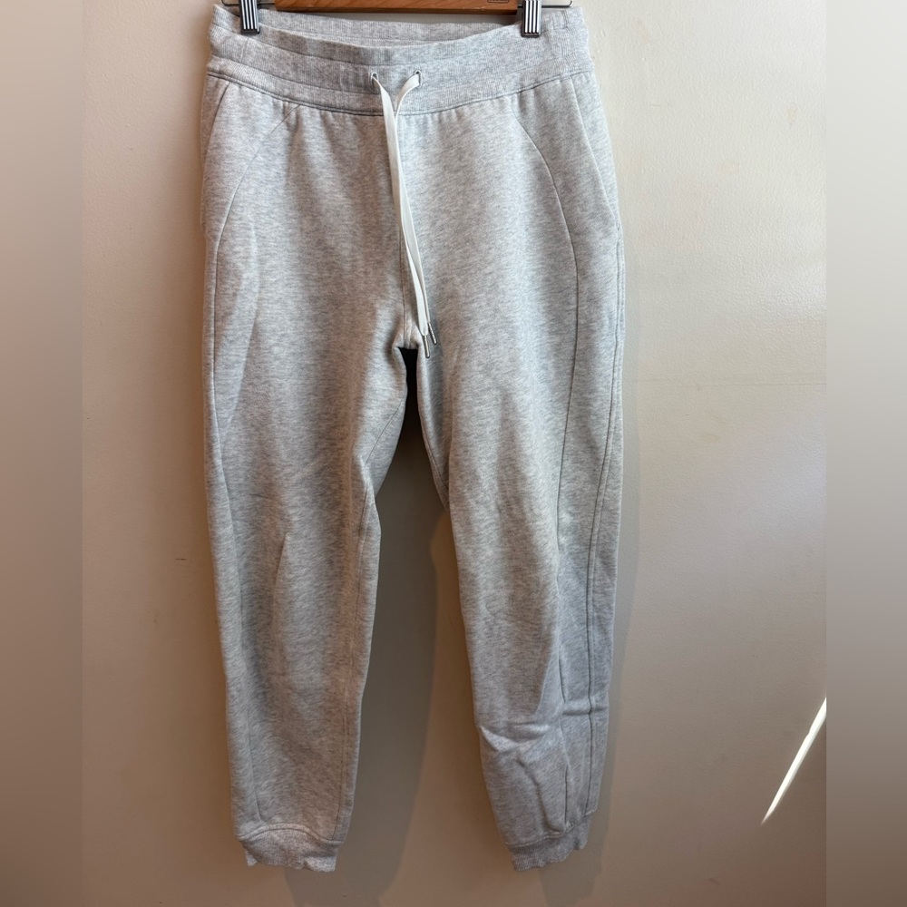 Lululemon Scuba High Rise Jogger